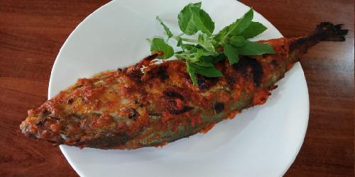 Nasi Rendang yang Bikin Ngiler di Jantung Cilacap